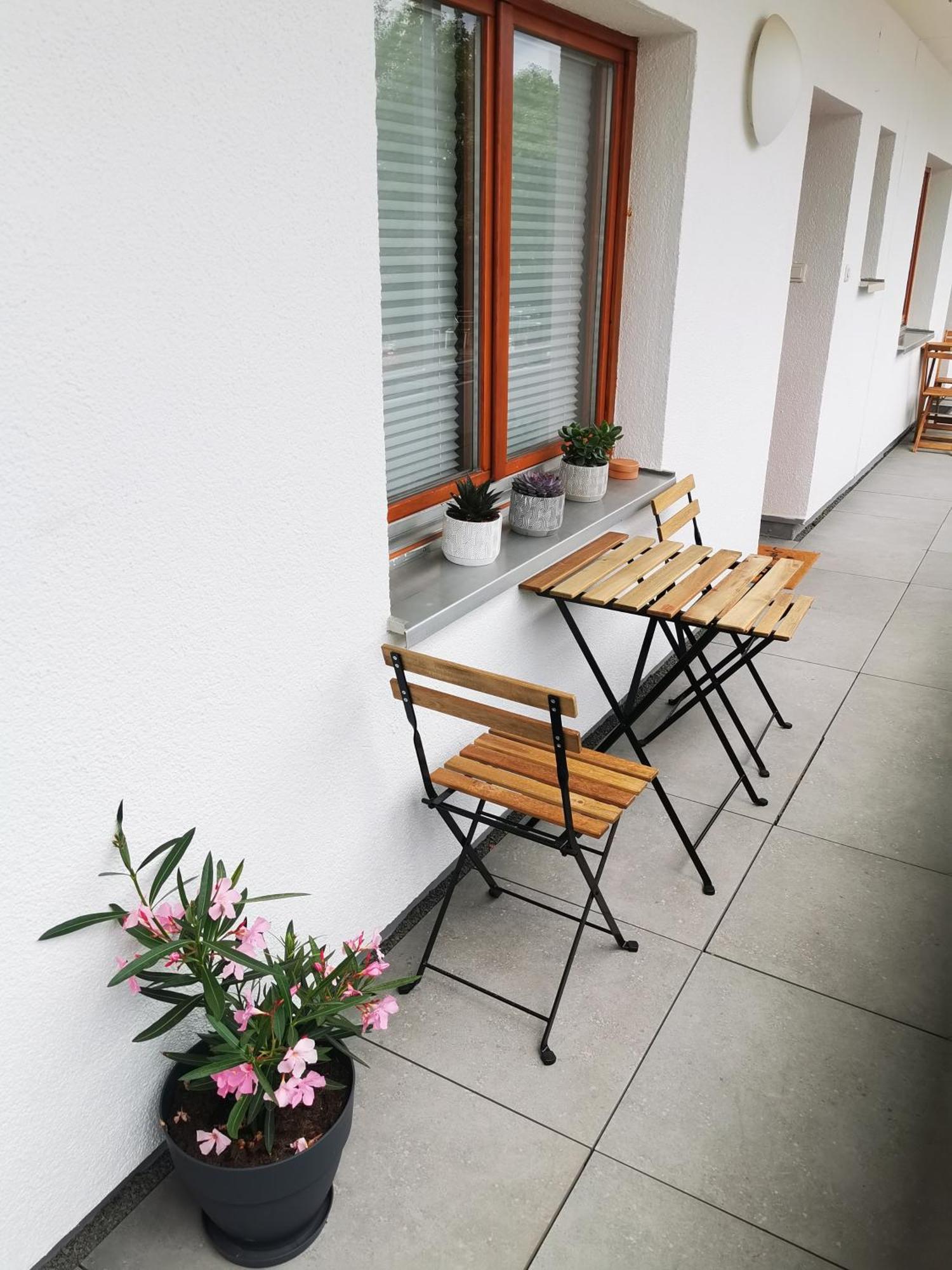 Horizon 1 - Playmobil Funpark Und Messe Nuernberg Mit Parkplatz 4pers 24h Self Checkin Apartment